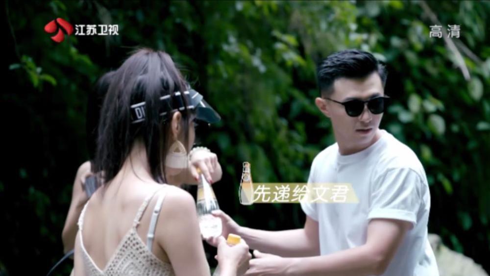 滚动的圆球无敌版